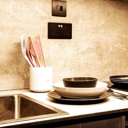Modern 1-Bed Studio 4D Close To Royal Infirmary & Dmu Leicester Buitenkant foto